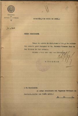 Notas remitidas del Ministerio de Justicia Culto e Instrucción Pública, correspondiente a los años 1929 y 1930.